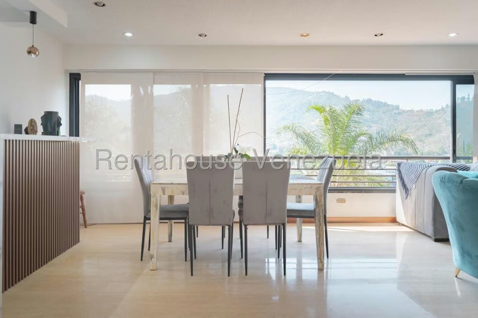 Townhouse (Multiples Niveles) en Venta en Lomas de La Trinidad, Distrito Metropolitano - 11