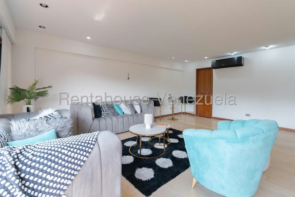 Townhouse (Multiples Niveles) en Venta en Lomas de La Trinidad, Distrito Metropolitano - 15