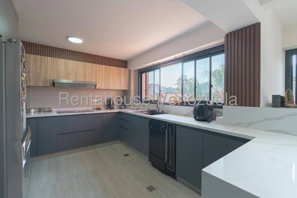 Townhouse (Multiples Niveles) en Venta en Lomas de La Trinidad, Distrito Metropolitano - 16