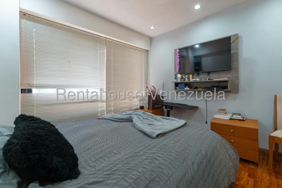 Townhouse (Multiples Niveles) en Venta en Lomas de La Trinidad, Distrito Metropolitano - 32