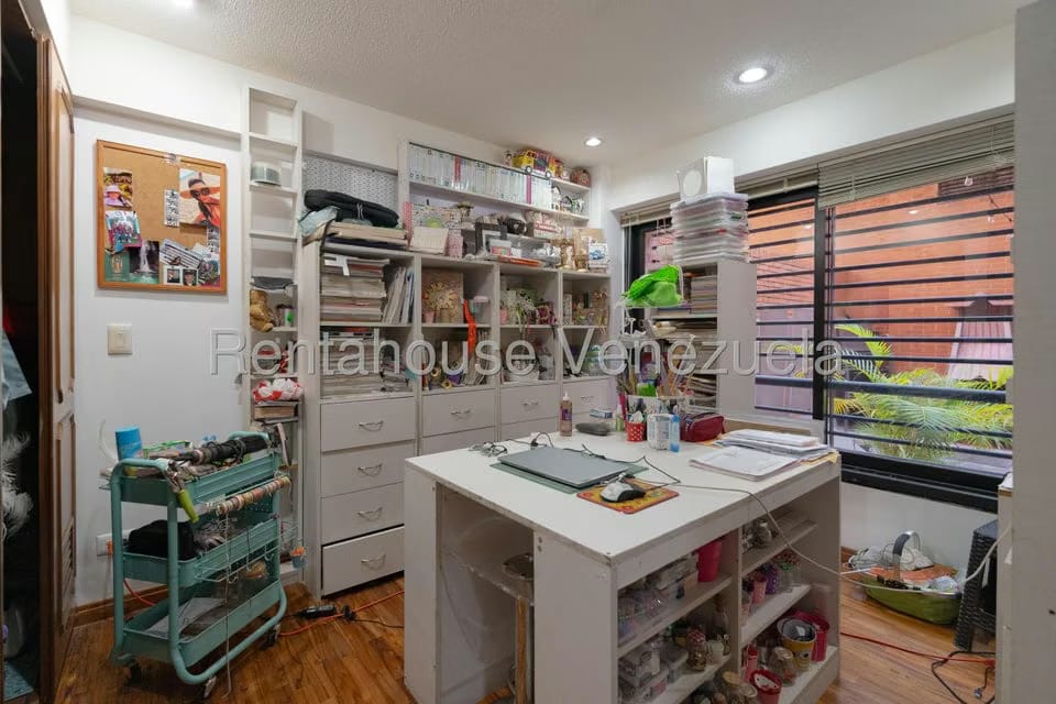 Townhouse (Multiples Niveles) en Venta en Lomas de La Trinidad, Distrito Metropolitano - 36