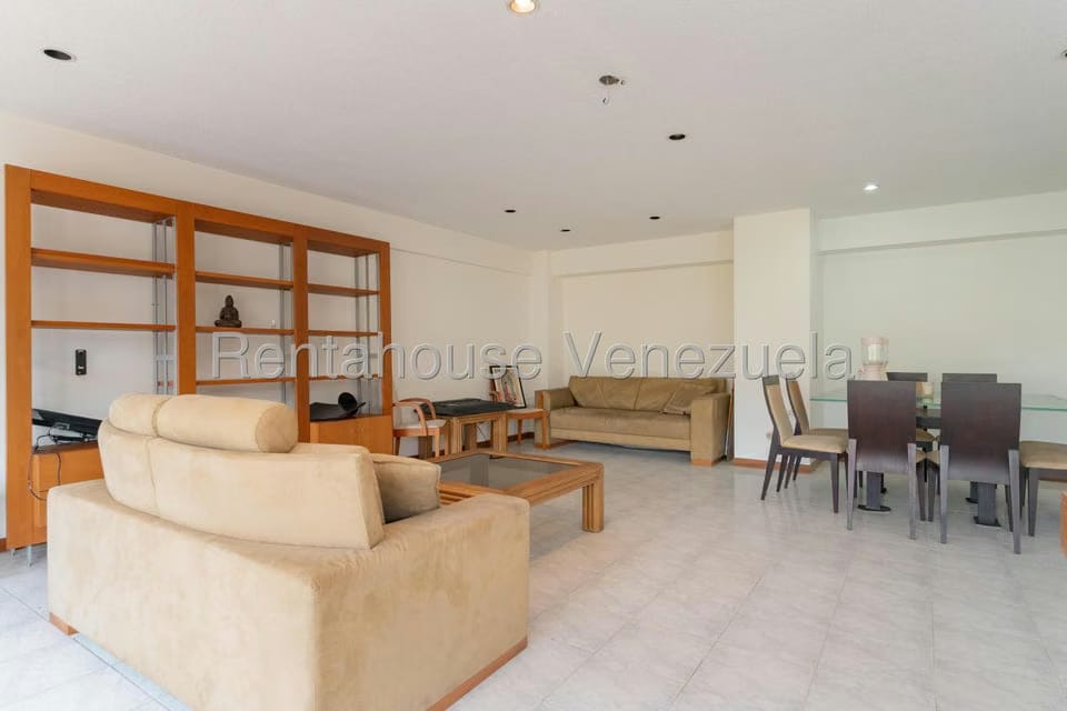 Townhouse (Multiples Niveles) en Venta en Lomas de La Trinidad, Distrito Metropolitano - 37