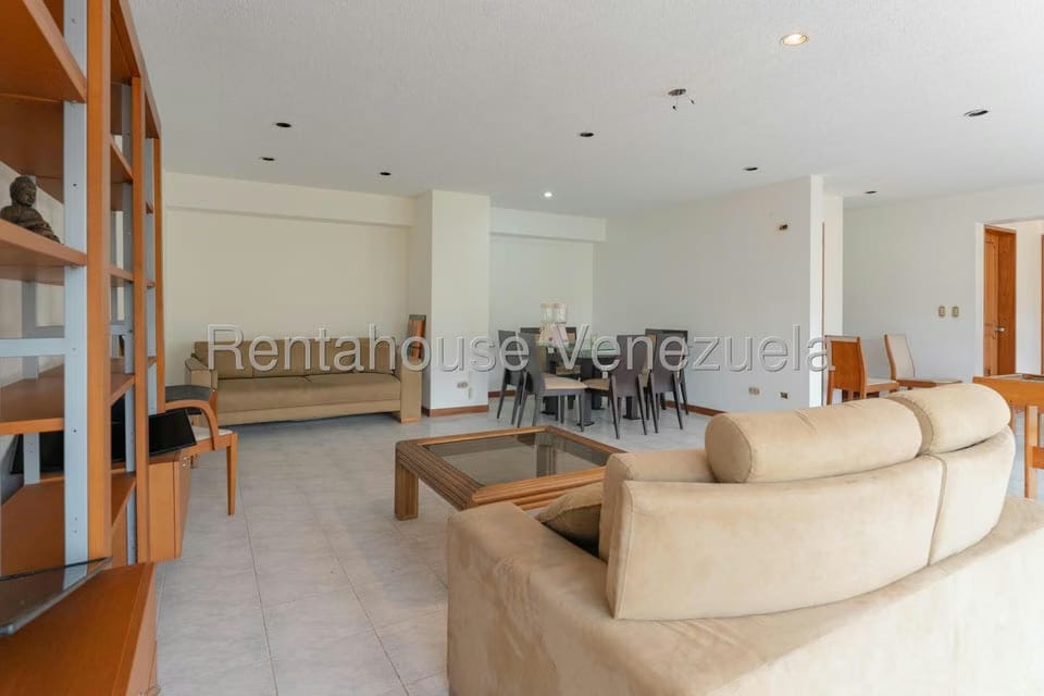 Townhouse (Multiples Niveles) en Venta en Lomas de La Trinidad, Distrito Metropolitano - 38