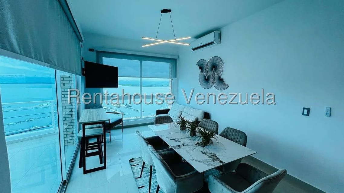 Apartamento (Duplex) en Venta en Tucacas, Falcon - 2