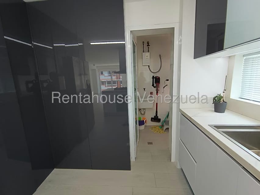 Apartamento (1 Nivel) en Venta en Los Naranjos de Las Mercedes, Distrito Metropolitano - 13