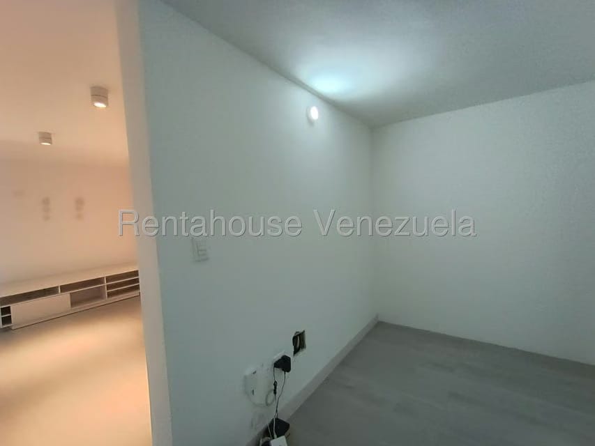 Apartamento (1 Nivel) en Venta en Los Naranjos de Las Mercedes, Distrito Metropolitano - 25