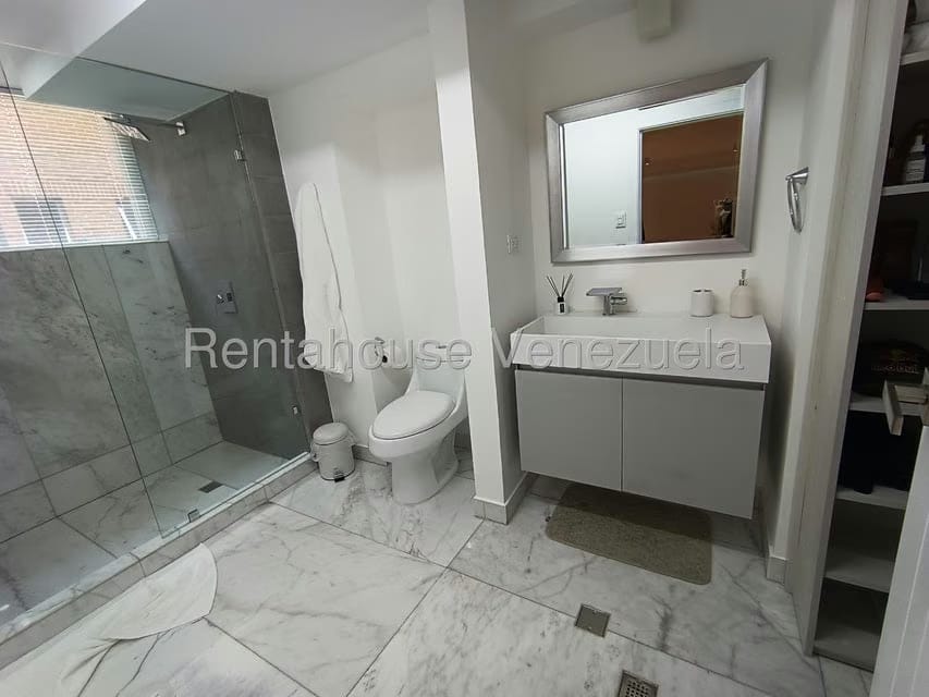 Apartamento (1 Nivel) en Venta en Los Naranjos de Las Mercedes, Distrito Metropolitano - 27