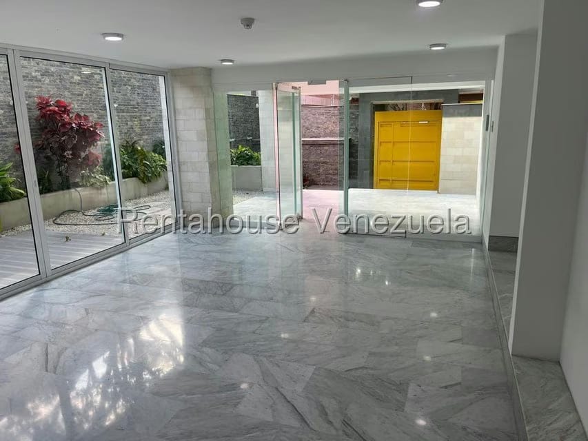 Apartamento (1 Nivel) en Venta en Los Naranjos de Las Mercedes, Distrito Metropolitano - 33