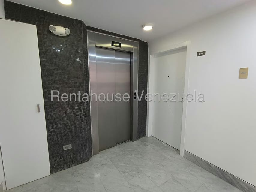 Apartamento (1 Nivel) en Venta en Los Naranjos de Las Mercedes, Distrito Metropolitano - 38