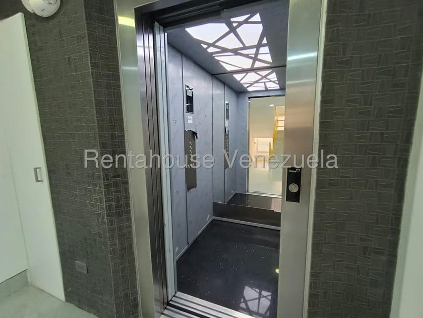 Apartamento (1 Nivel) en Venta en Los Naranjos de Las Mercedes, Distrito Metropolitano - 40