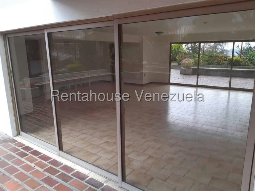 Apartamento (1 Nivel) en Venta en Lomas de Prados del Este, Distrito Metropolitano - 14