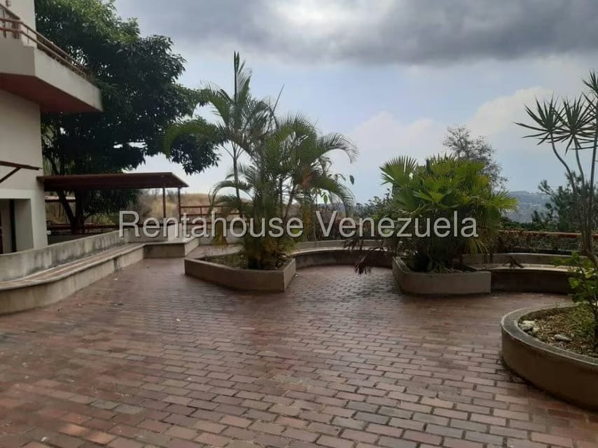 Apartamento (1 Nivel) en Venta en Lomas de Prados del Este, Distrito Metropolitano - 15