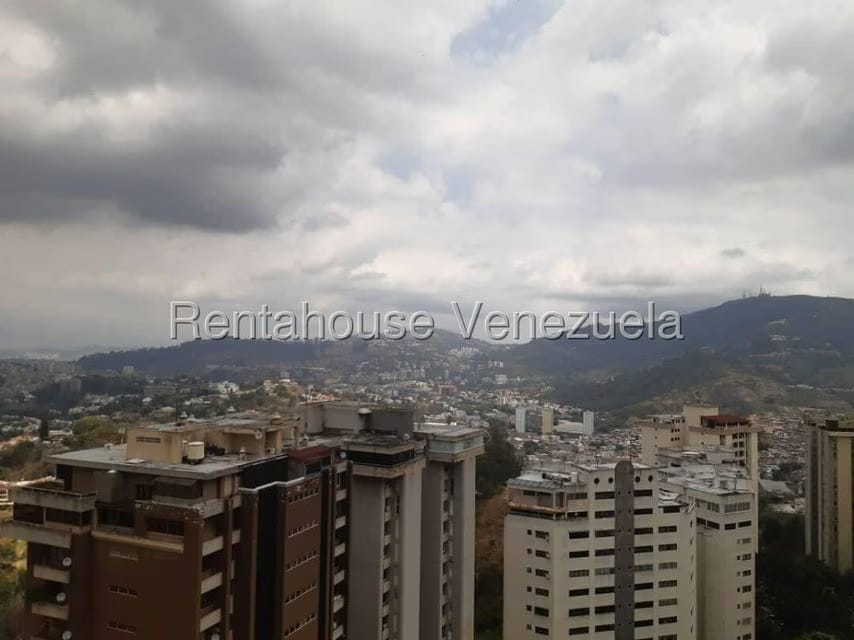 Apartamento (1 Nivel) en Venta en Lomas de Prados del Este, Distrito Metropolitano - 17