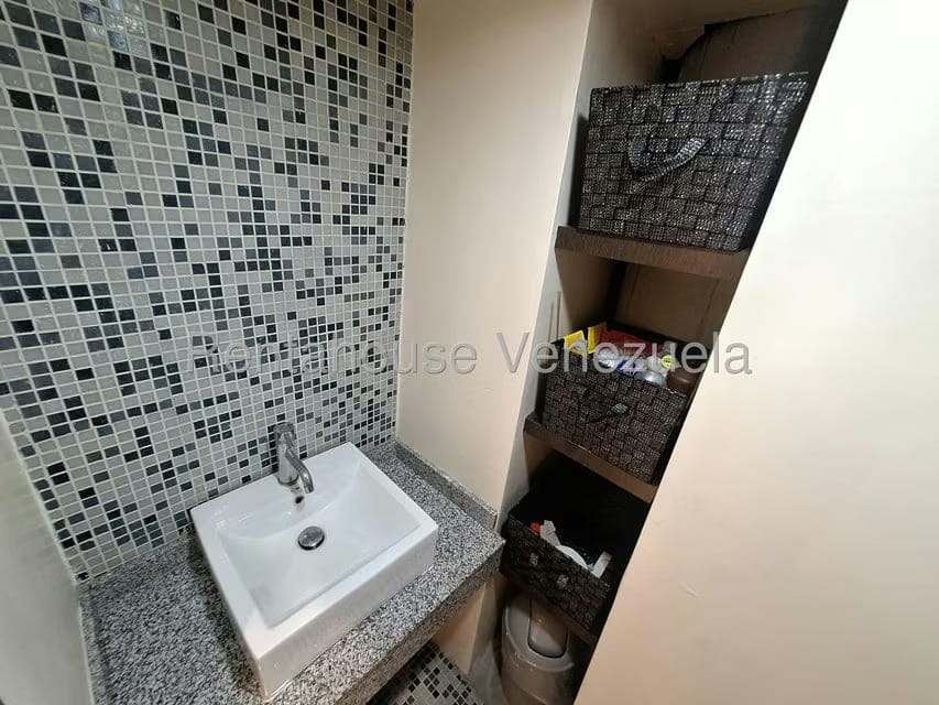 Comercial (Oficina) en Venta en La Trinidad, Distrito Metropolitano - 15