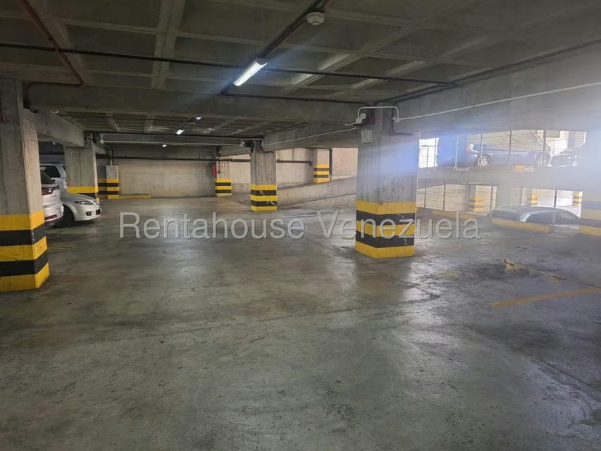 Comercial (Oficina) en Venta en La Trinidad, Distrito Metropolitano - 16