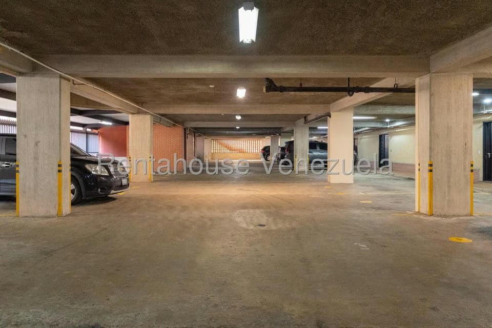 Apartamento (Planta Baja) en Venta en Lomas de La Alameda, Distrito Metropolitano - 54