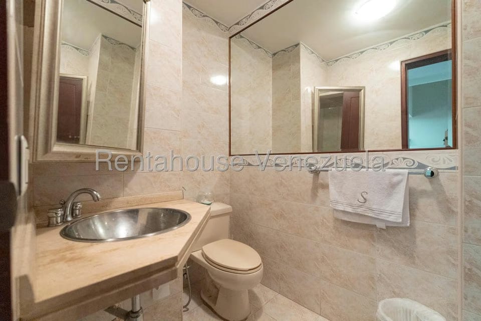 Apartamento (Planta Baja) en Venta en Lomas de La Alameda, Distrito Metropolitano - 8