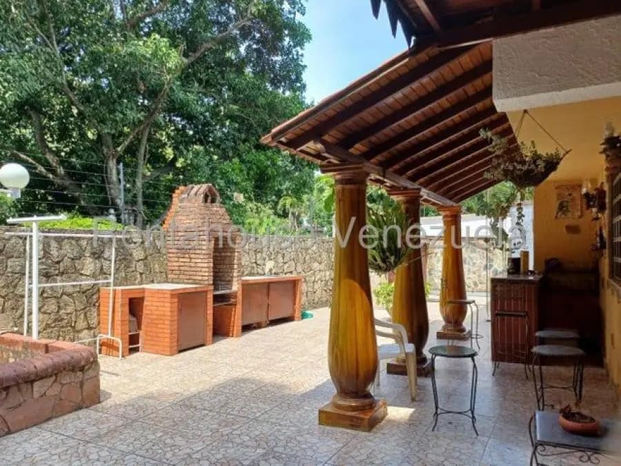Casa en Venta en Las Delicias Maracay - 2