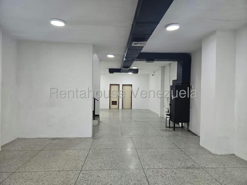 Comercial (Local Comercial) en Alquiler en La N, Zulia - 3