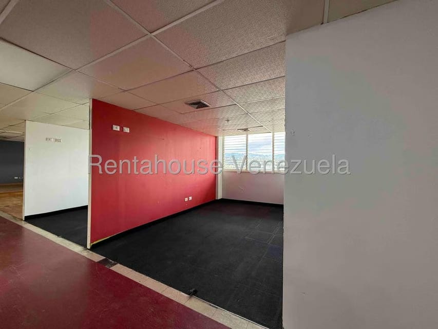 Comercial (Local Comercial) en Alquiler en Los Ruices, Distrito Metropolitano - 11