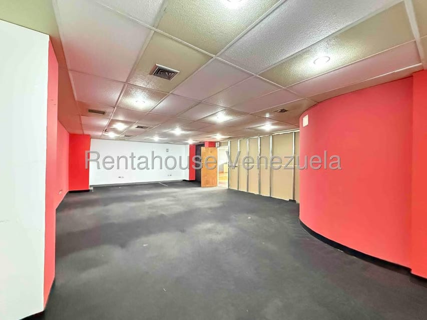 Comercial (Local Comercial) en Alquiler en Los Ruices, Distrito Metropolitano - 15