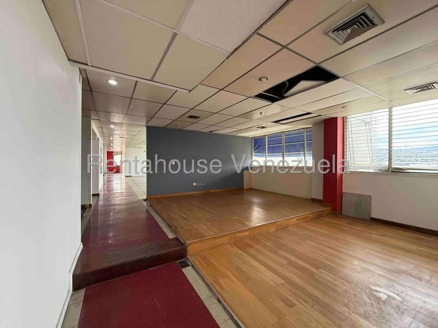 Comercial (Local Comercial) en Alquiler en Los Ruices, Distrito Metropolitano - 17