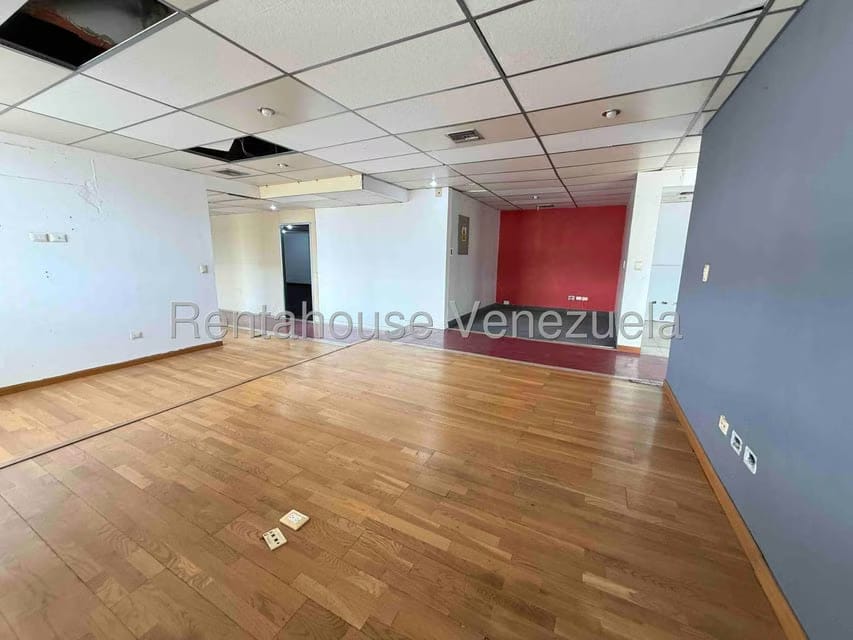 Comercial (Local Comercial) en Alquiler en Los Ruices, Distrito Metropolitano - 18