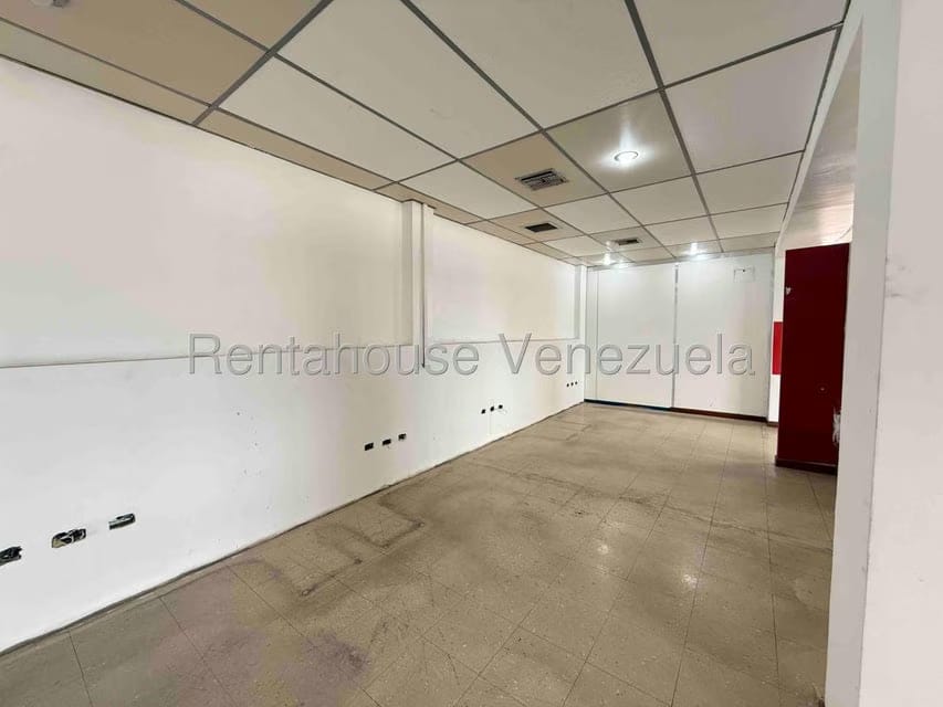 Comercial (Local Comercial) en Alquiler en Los Ruices, Distrito Metropolitano - 19