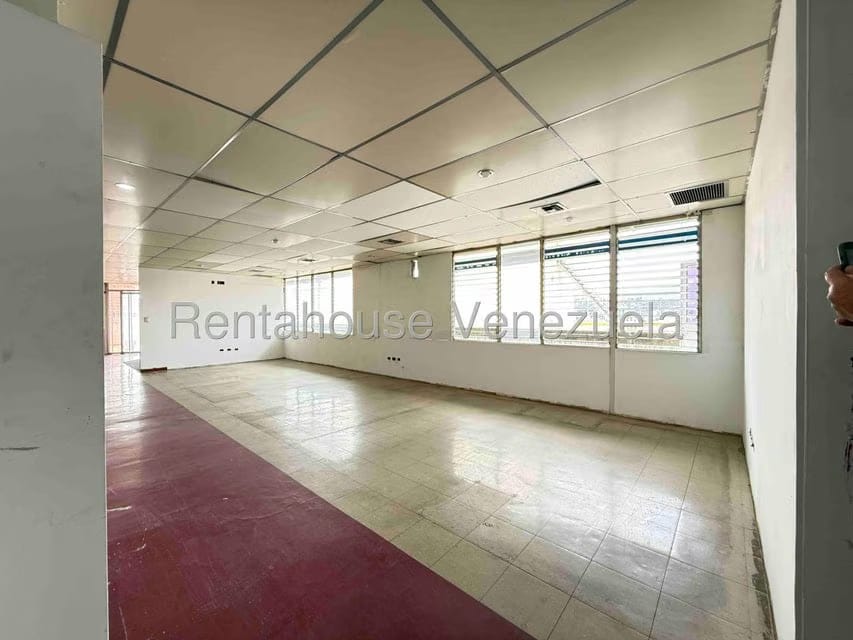 Comercial (Local Comercial) en Alquiler en Los Ruices, Distrito Metropolitano - 20