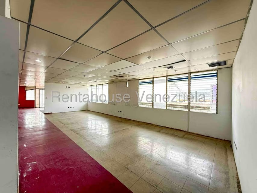 Comercial (Local Comercial) en Alquiler en Los Ruices, Distrito Metropolitano - 21