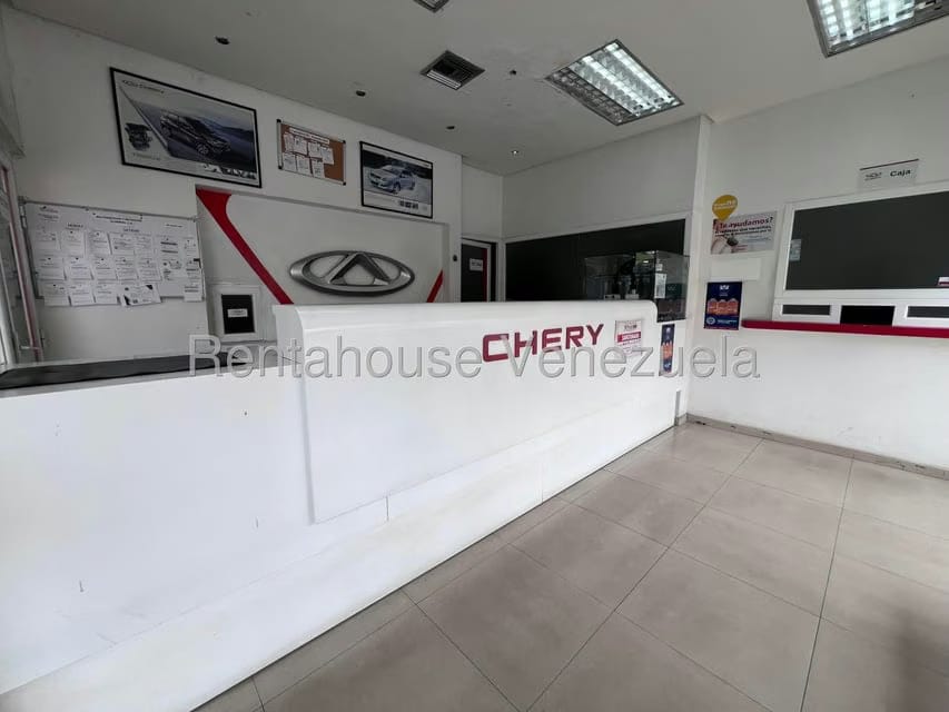 Comercial (Galpon - Deposito) en Venta en Zona Centro, Aragua - 25