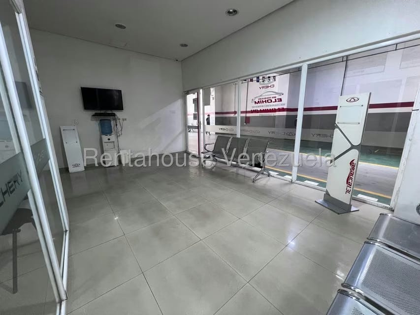 Comercial (Galpon - Deposito) en Venta en Zona Centro, Aragua - 35