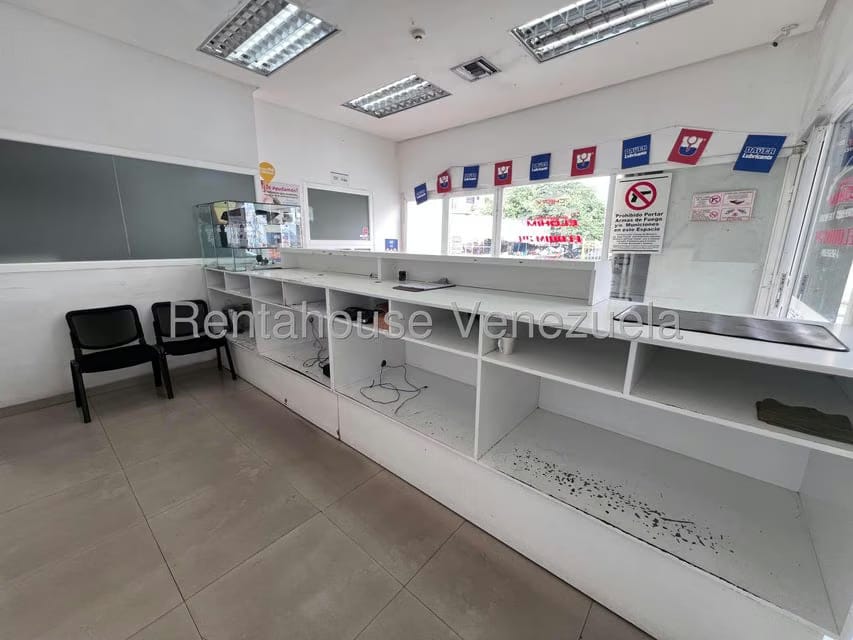 Comercial (Galpon - Deposito) en Venta en Zona Centro, Aragua - 40