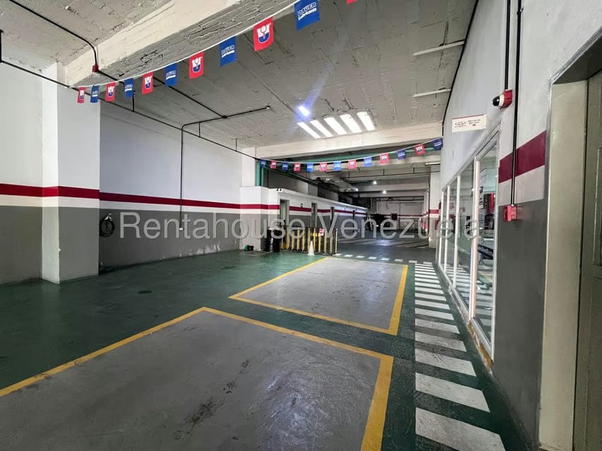 Comercial (Galpon - Deposito) en Venta en Zona Centro, Aragua - 6