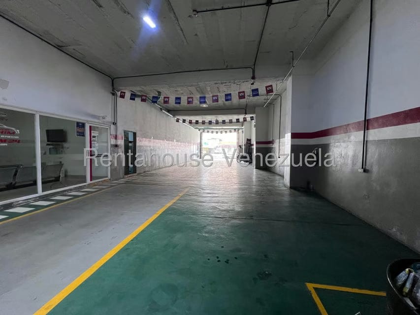 Comercial (Galpon - Deposito) en Venta en Zona Centro, Aragua - 9
