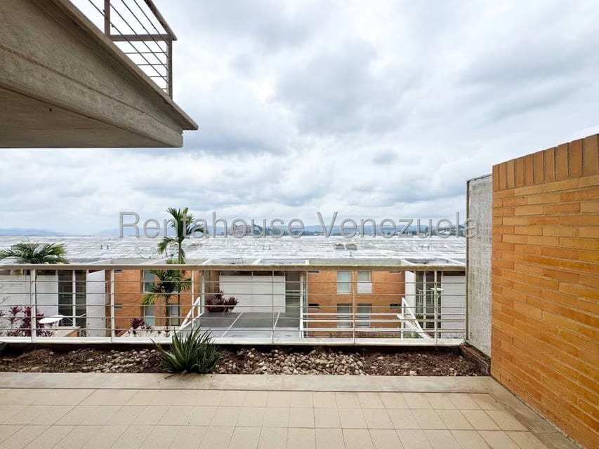 Apartamento (Duplex) en Venta en Alto Hatillo, Distrito Metropolitano - 12