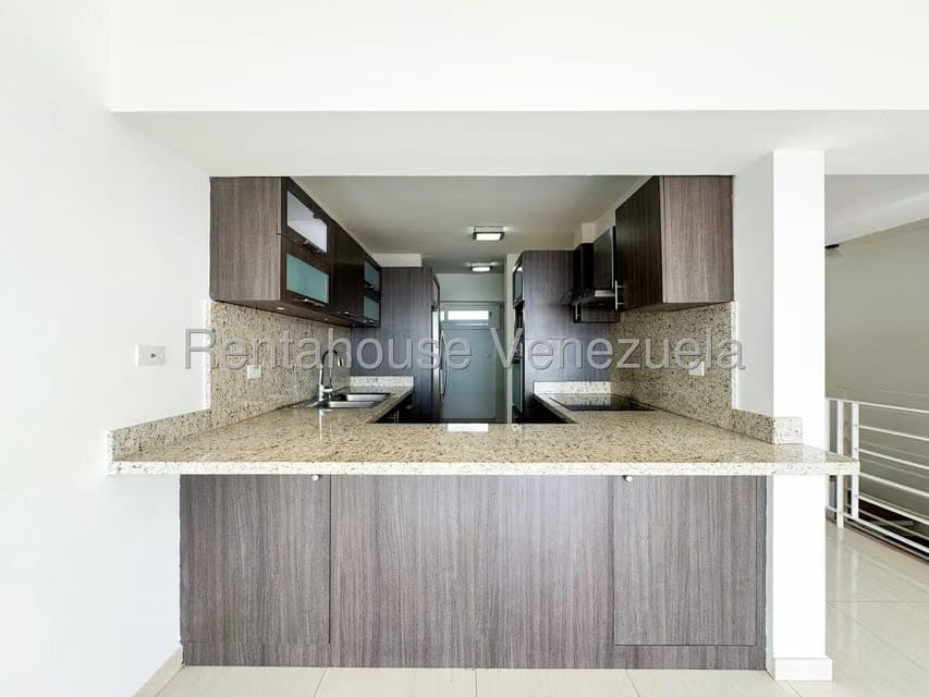 Apartamento (Duplex) en Venta en Alto Hatillo, Distrito Metropolitano - 17