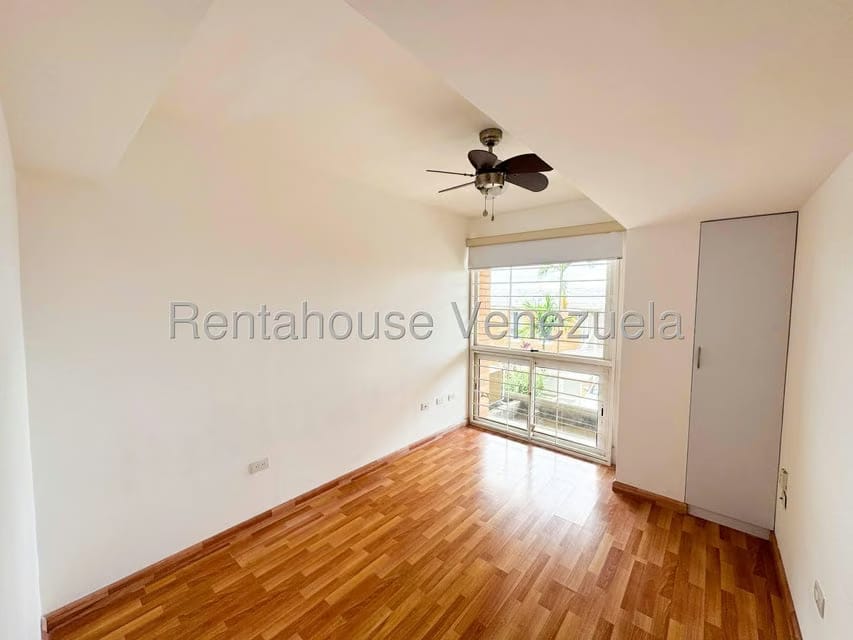 Apartamento (Duplex) en Venta en Alto Hatillo, Distrito Metropolitano - 30