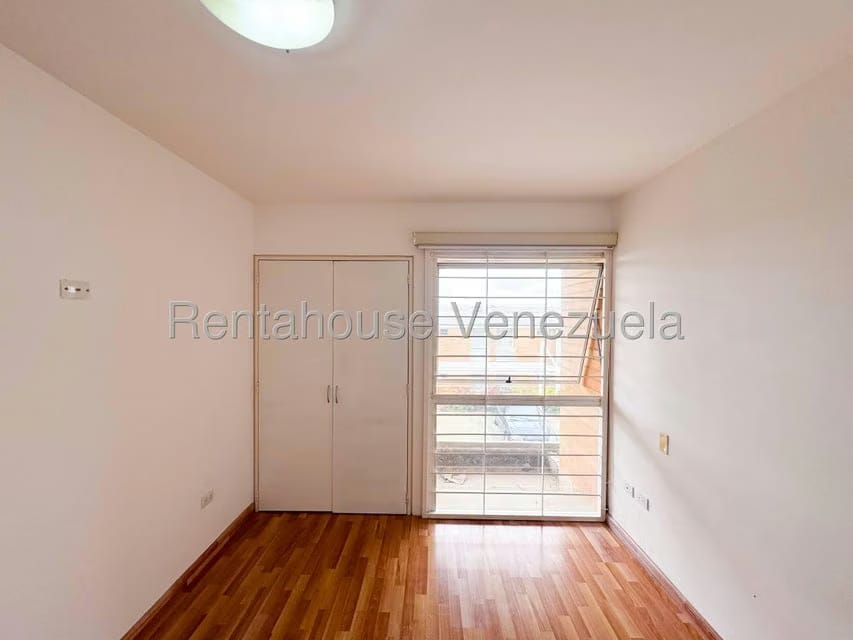 Apartamento (Duplex) en Venta en Alto Hatillo, Distrito Metropolitano - 38