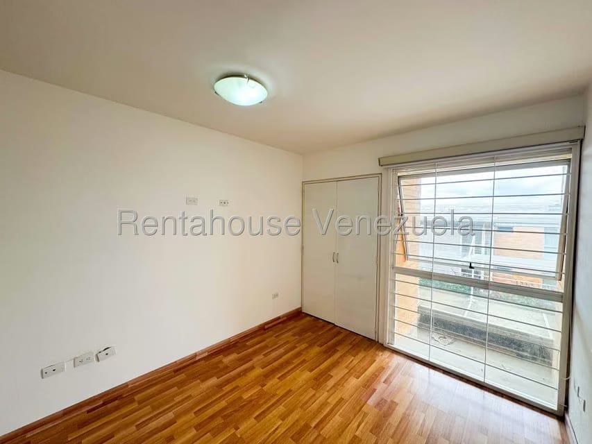 Apartamento (Duplex) en Venta en Alto Hatillo, Distrito Metropolitano - 39