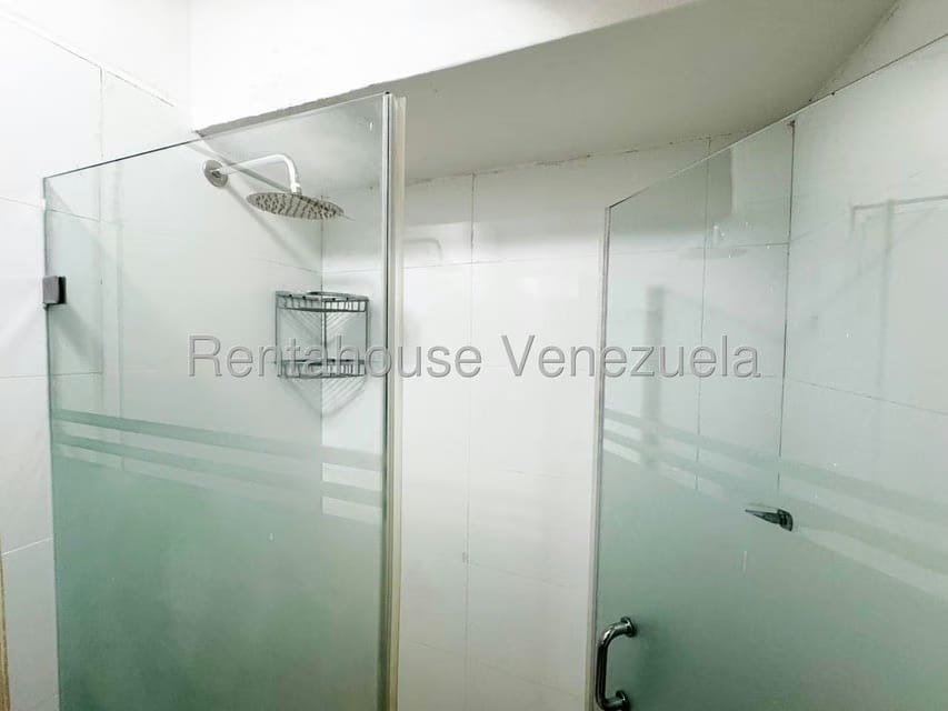 Apartamento (Duplex) en Venta en Alto Hatillo, Distrito Metropolitano - 45