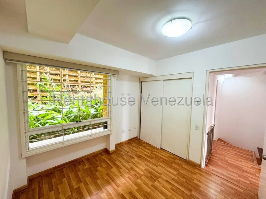 Apartamento (Duplex) en Venta en Alto Hatillo, Distrito Metropolitano - 51