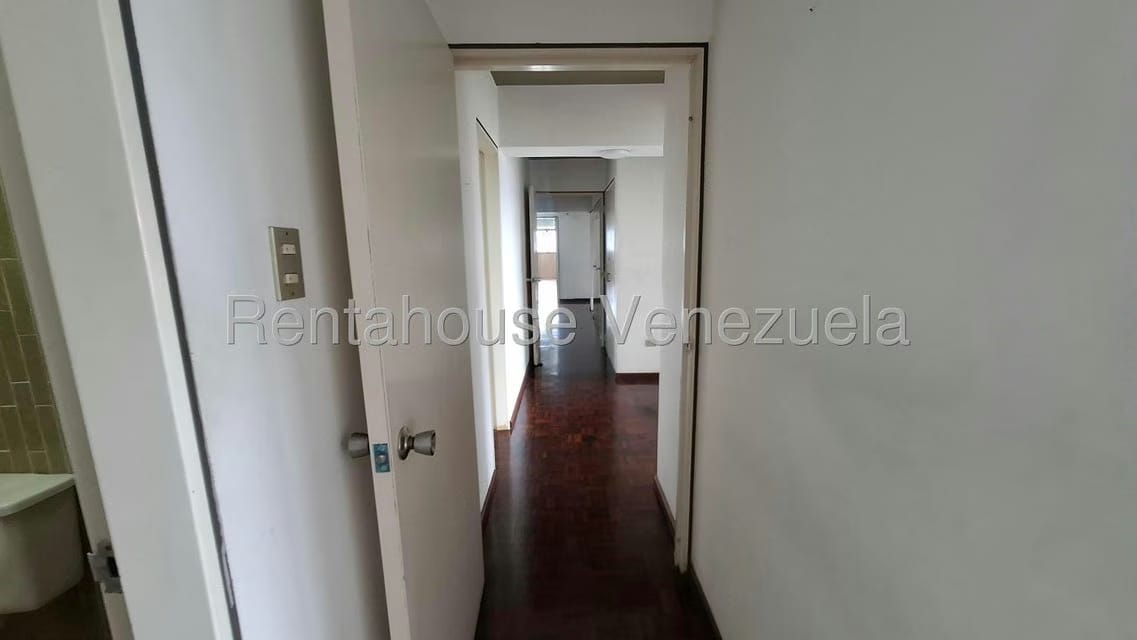 Apartamento (1 Nivel) en Venta en Chulavista, Distrito Metropolitano - 52