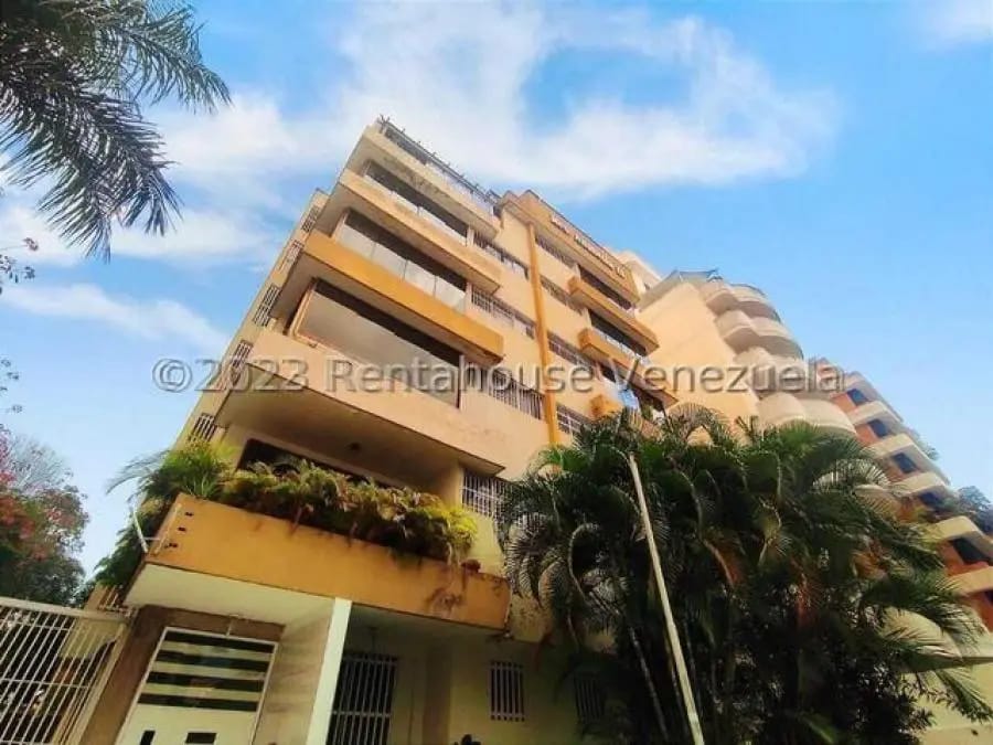 Apartamento en Venta en Las Delicias Maracay - 5