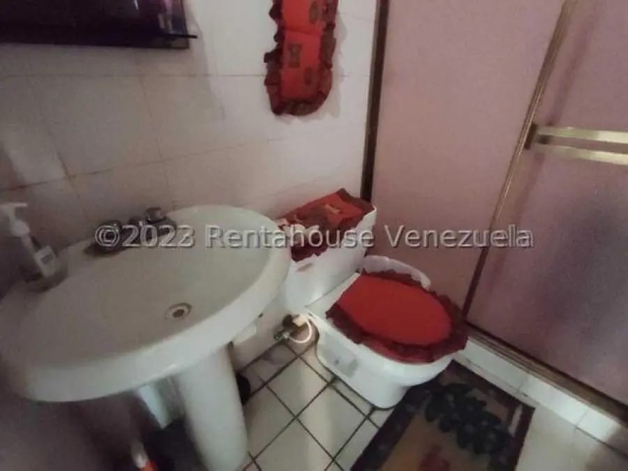 Apartamento en Venta en Las Delicias Maracay - 9