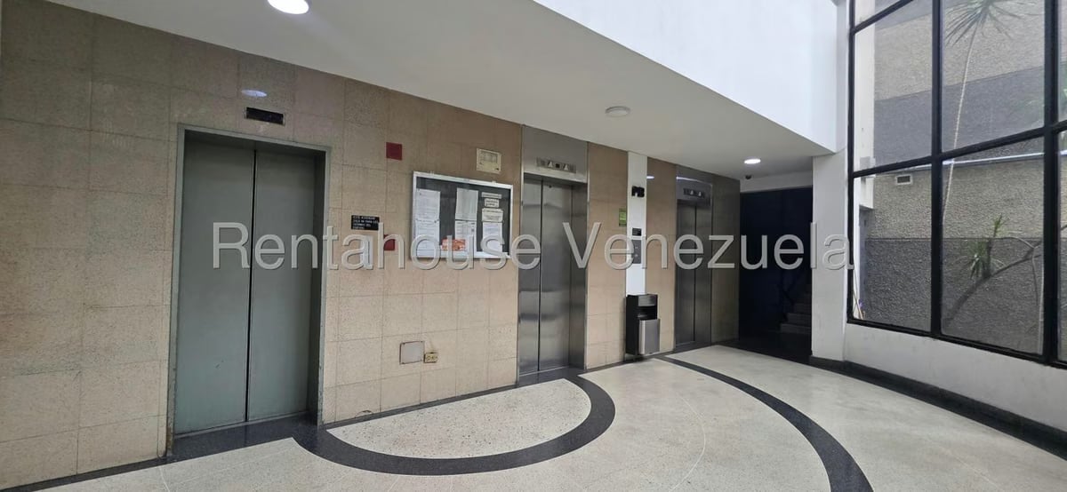 Comercial (Oficina) en Alquiler en Sabana Grande, Distrito Metropolitano - 4