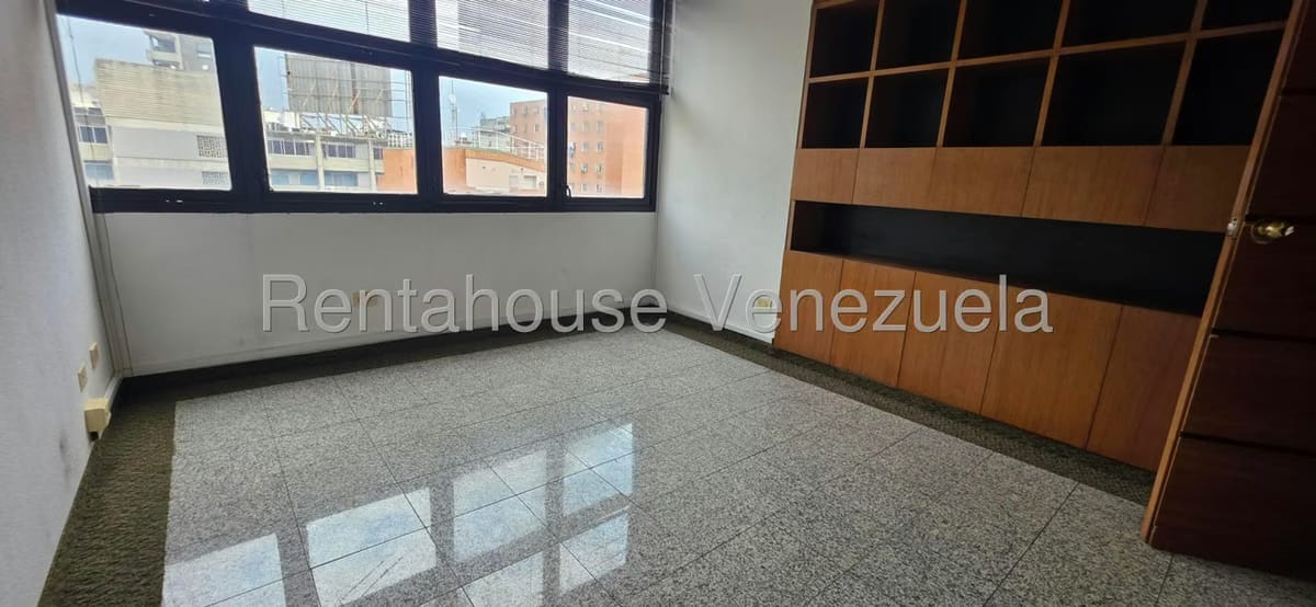 Comercial (Oficina) en Alquiler en Sabana Grande, Distrito Metropolitano - 10