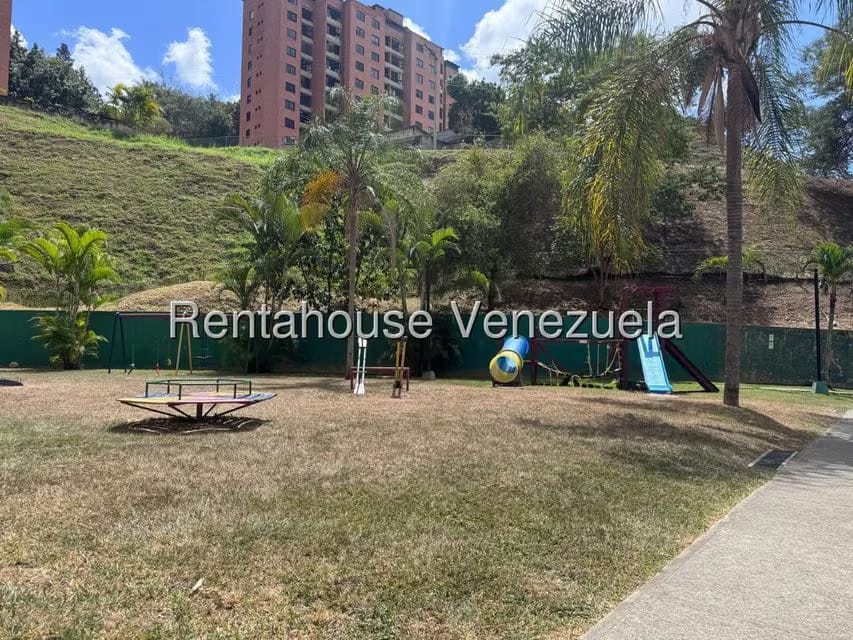 Apartamento (1 Nivel) en Alquiler en Colinas de La Tahona, Distrito Metropolitano - 30