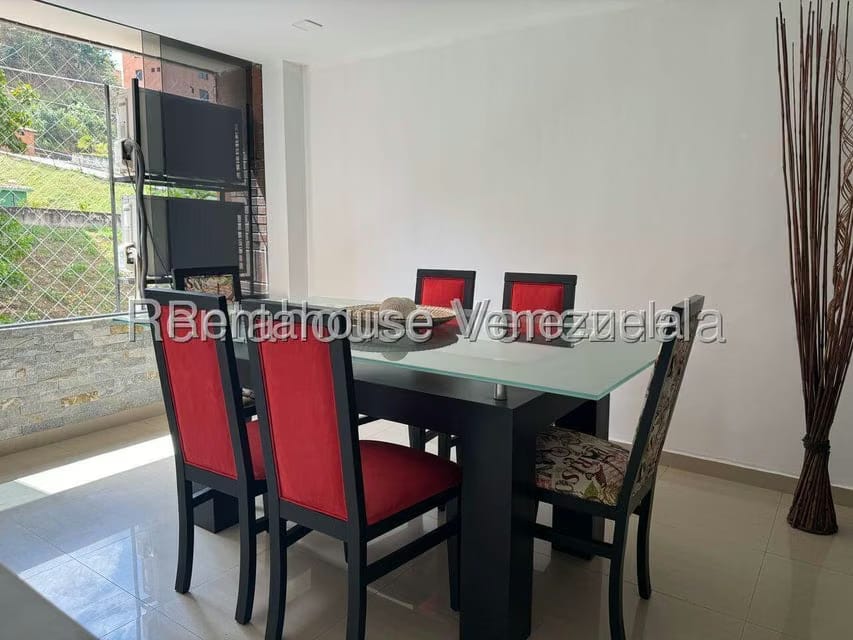 Apartamento (1 Nivel) en Alquiler en Colinas de La Tahona, Distrito Metropolitano - 7
