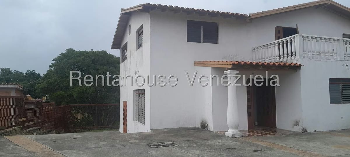 Casa (Multipes Niveles) en Venta en El Manzano, Lara